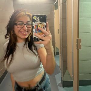 Meet your Posher, Kaylee